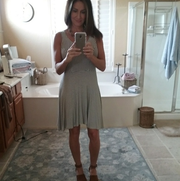 Meet your Posher, Wendy - Picture 6 of 8